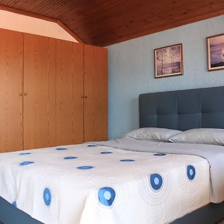 Kehagias Apartment *