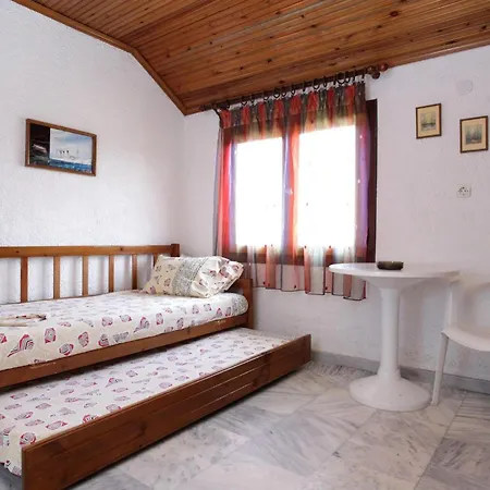 Kehagias Apartamento Vrasná